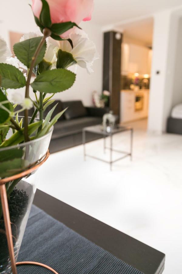 Ferienwohnung Supreme Vienna Studio Exterior foto
